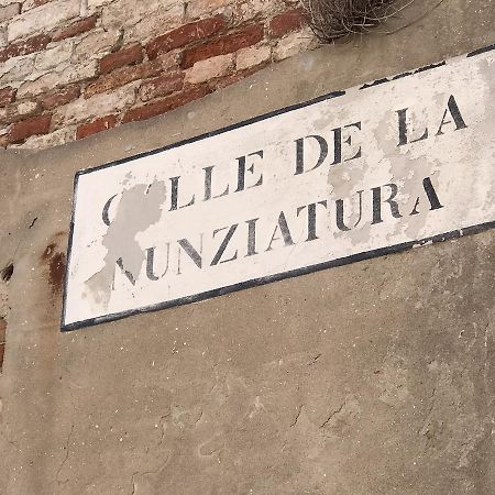 Calle Annunziata Venecia Exterior foto